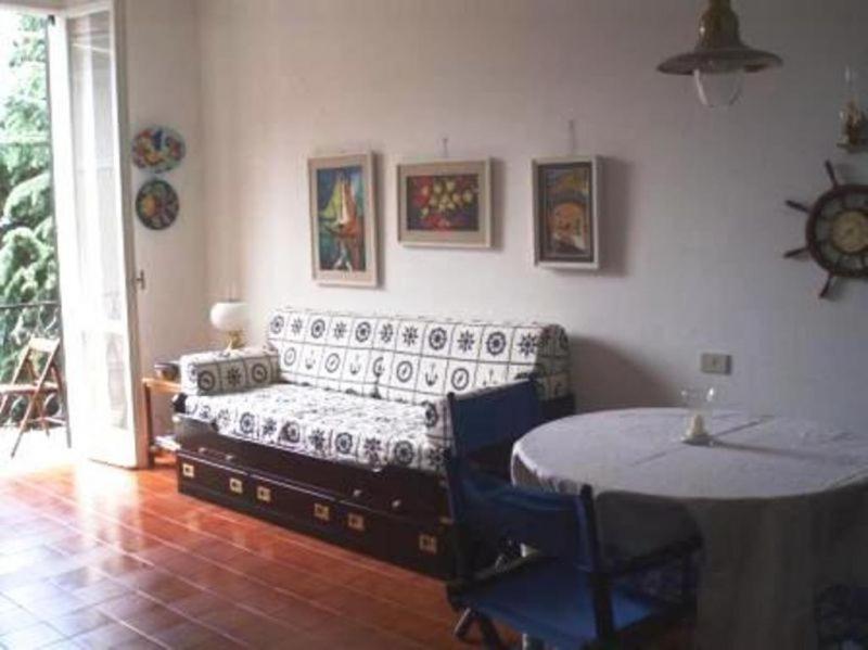 Elegant And Sea View Excelsior Apartment Леванто Экстерьер фото